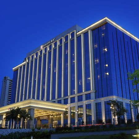 Hualuxe Yangjiang City Center Εξωτερικό φωτογραφία