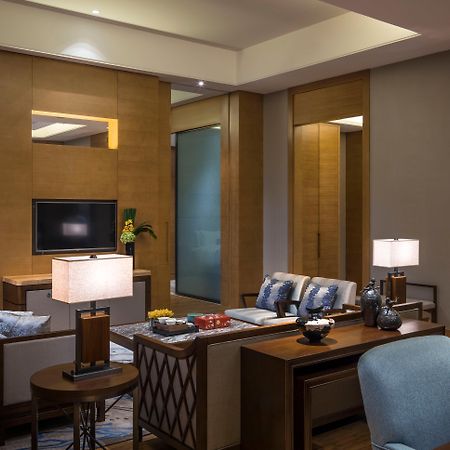 Hualuxe Yangjiang City Center Εξωτερικό φωτογραφία