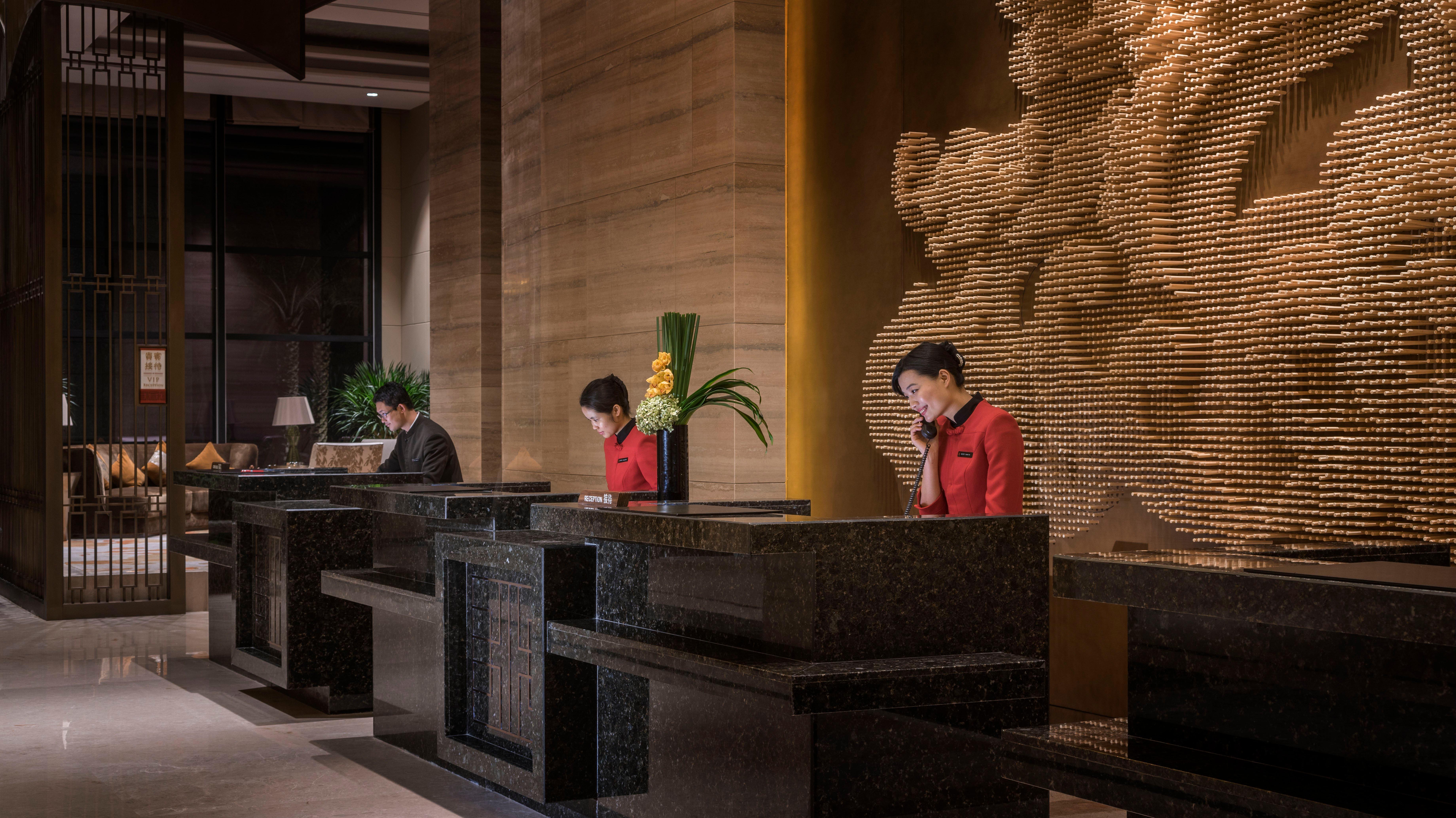 Hualuxe Yangjiang City Center Εξωτερικό φωτογραφία